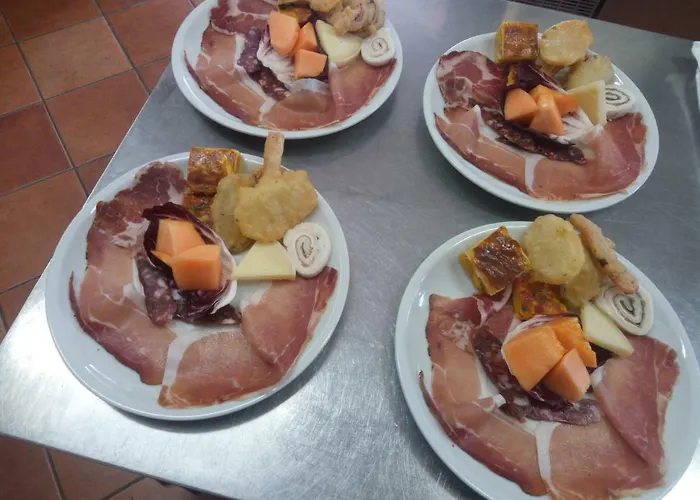 Santa Giusta Lantgård